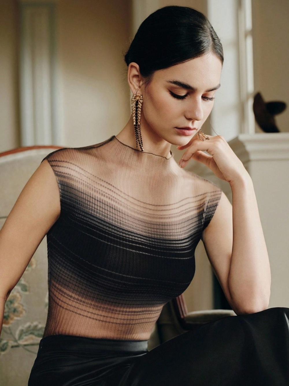 Ombre Sheer Stretchy Sleeveless Top Black Nude